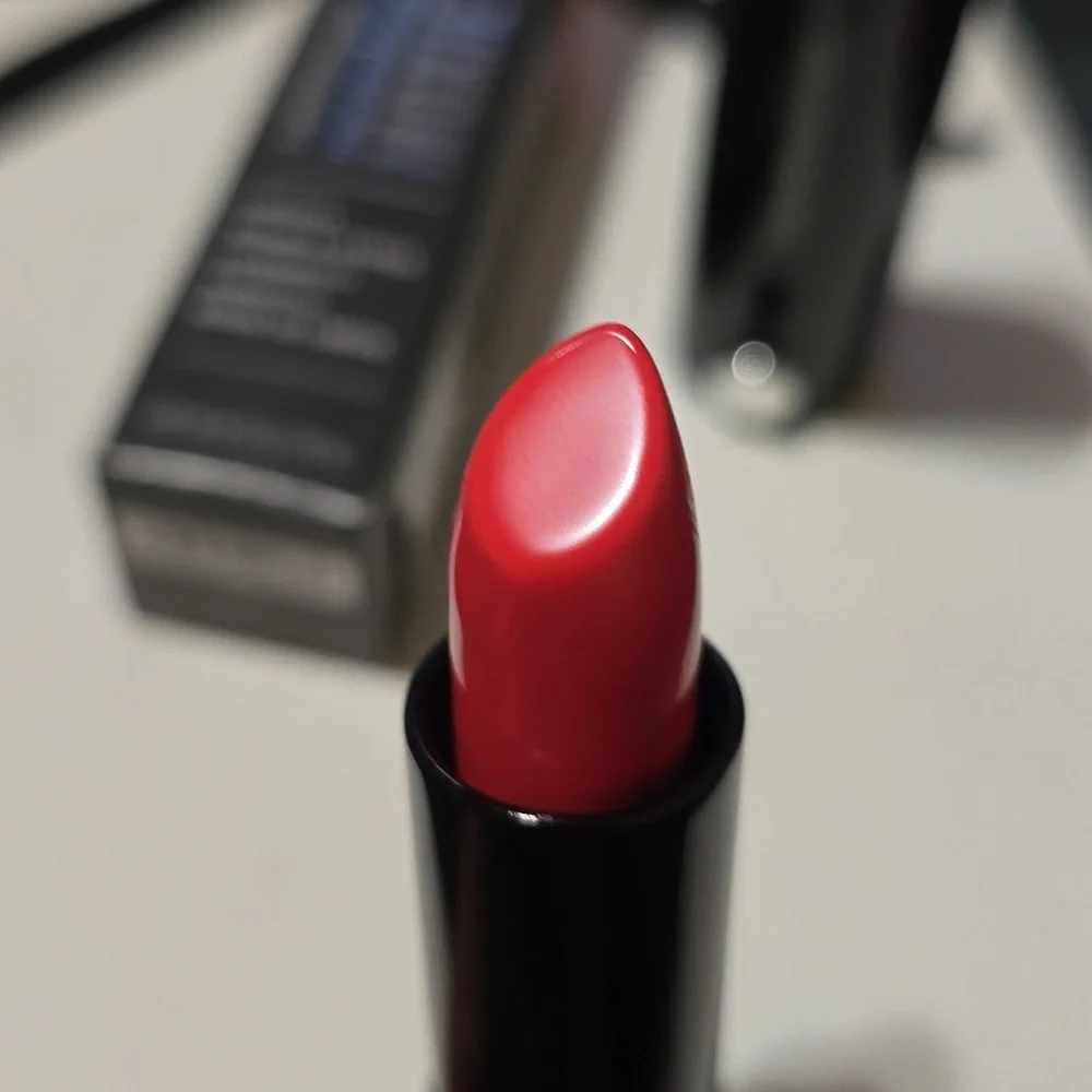 ❇️🧚‍♀️LIGHT IT UP BareMinerals RARE Moxie Lipstick NWT